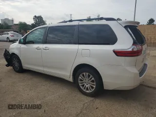 2017 Toyota Sienna XLE Auto Access Seat z VIN 5TDYZ3DC1HS855359, wystawiony jako Copart lot #54170315 z przebiegiem 129 570 mil mil oraz Szkoda całkowita • Salvage title. Historia ofert i sprzedaży dostępna na DreamBid. Obrazek 2.