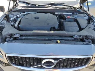 2020 Volvo V60 Cross Country with VIN YV4102WK7L1036031, listed as a Copart auction lot 47068995 with 37,174 mi miles and Salvage Title. Bid and sale history available at carsss.com. Image 11.
