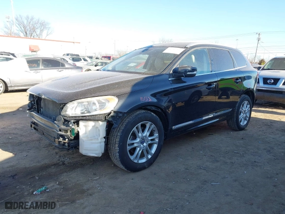 2016 Volvo XC60 T5 Premier with VIN YV4612RK5G2842318, listed as a IAAI auction lot 41743162 with 155,576 mi miles. Bid and sale history available at carsss.com. Image 18.