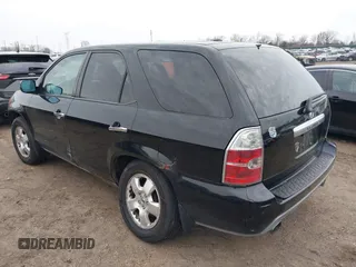 2005 Acura MDX with VIN 2HNYD18235H528356, listed as a IAAI auction lot 41815304 with 170,385 mi miles. Bid and sale history available at carsss.com. Image 3.