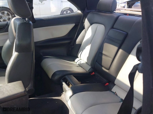 2002 Mercedes-Benz CLK-Class AMG with VIN WDBLJ74GX2T106286, listed as a IAAI auction lot 41737170 with 136,170 mi miles. Bid and sale history available at carsss.com. Image 8.