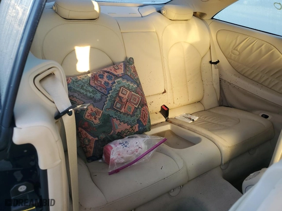 2006 Mercedes-Benz CLK-Class 3.5L with VIN WDBTJ56J86F186401, listed as a Copart auction lot 76193474 with 0 mi miles and Salvage Title. Bid and sale history available at carsss.com. Image 10.