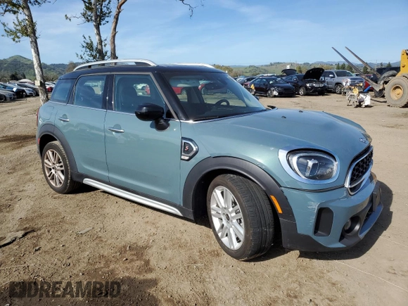2024 MINI Countryman Cooper S z VIN WMZ53BR0XR3R62734, wystawiony jako Copart lot #49986095 z przebiegiem 11 062 mil mil oraz Szkoda całkowita • Salvage title. Historia ofert i sprzedaży dostępna na DreamBid. Obrazek 4.