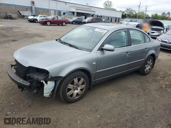 2003 Volkswagen Passat GLX z VIN WVWRH63B73P271889, wystawiony jako Copart lot #57166465 z przebiegiem 56 457 mil mil oraz Szkoda całkowita • Salvage title. Historia ofert i sprzedaży dostępna na DreamBid. Obrazek 1.
