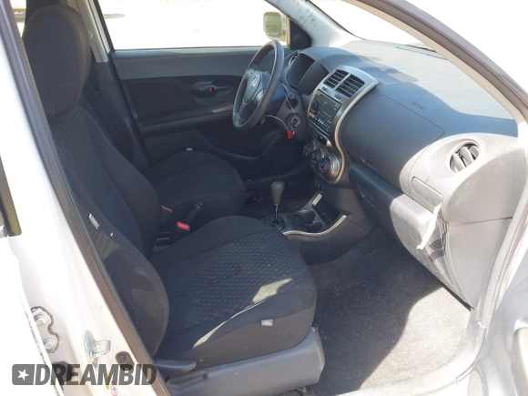 2013 Scion xD z VIN JTKKUPB43D1032519, wystawiony jako IAAI lot #42143346 z przebiegiem 96 236 mil mil oraz . Historia ofert i sprzedaży dostępna na DreamBid. Obrazek 5.