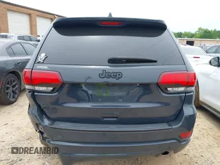 2018 Jeep Grand Cherokee Laredo with VIN 1C4RJFAG4JC303222, listed as a IAAI auction lot 42276244 with 83,585 mi miles and . Bid and sale history available at DreamBid. Image 16.