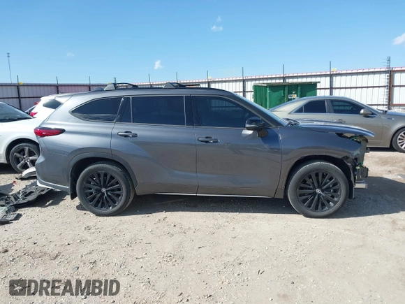 2023 Toyota Highlander L with VIN 5TDKDRBH2PS018687, listed as a IAAI auction lot 41709063 with 36,968 mi miles and . Bid and sale history available at DreamBid. Image 14.
