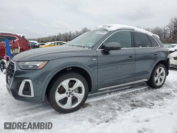 2022 Audi Q5 S line Premium Plus with VIN WA1EAAFY1N2090352, listed as a Copart auction lot 44381355 with 0 mi miles and Salvage Title. Bid and sale history available at carsss.com. Image 1.