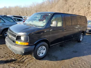 2012 Chevrolet Express Passenger 1LS z VIN 1GAZGZFA8C1191908, wystawiony jako Copart lot #46998515 z przebiegiem 220 513 mil mil oraz Czysty tytuł • Clean title. Historia ofert i sprzedaży dostępna na DreamBid. Obrazek 1.