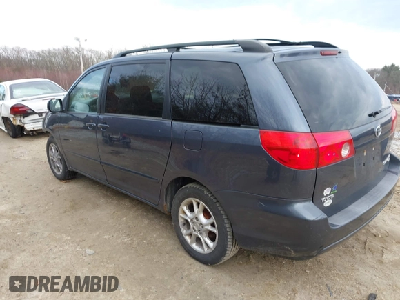 2006 Toyota Sienna LE with VIN 5TDBA23C86S075638, listed as a IAAI auction lot 41522585 with 179,377 mi miles. Bid and sale history available at carsss.com. Image 3.