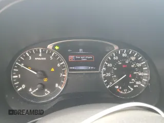 2016 Nissan Pathfinder S with VIN 5N1AR2MN0GC637891, listed as a Copart auction lot 62486415 with 139,182 mi miles and Salvage title. Bid and sale history available at DreamBid. Image 9.