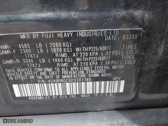 2013 Subaru Outback 2.5i Premium with VIN 4S4BRBGC6D3301186, listed as a IAAI auction lot 42014285 with 81,593 mi miles. Bid and sale history available at carsss.com. Image 9.