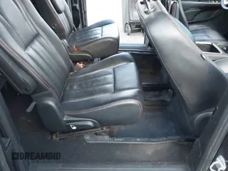 2016 Dodge Grand Caravan R/T with VIN 2C4RDGEG0GR365935, listed as a IAAI auction lot 41986129 with 133,315 mi miles and . Bid and sale history available at DreamBid. Image 8.