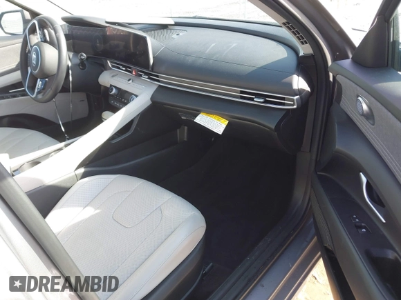 2024 Hyundai Elantra Limited with VIN KMHLP4DG0RU740625, listed as a IAAI auction lot 41684673 with 22,490 mi miles and . Bid and sale history available at DreamBid. Image 5.