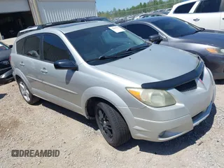2003 Pontiac Vibe GT z VIN 5Y2SN64L83Z433521, wystawiony jako IAAI lot #42019359 z przebiegiem 232 620 mil mil oraz . Historia ofert i sprzedaży dostępna na DreamBid. Obrazek 1.