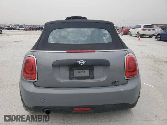 2019 MINI Convertible Cooper z VIN WMWWG5C51K3F79995, wystawiony jako Copart lot #48365685 z przebiegiem 74 357 mil mil oraz Szkoda całkowita • Salvage title. Historia ofert i sprzedaży dostępna na DreamBid. Obrazek 6.
