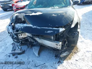 2017 Nissan Maxima SV z VIN 1N4AA6AP1HC434427, wystawiony jako IAAI lot #41607323 z przebiegiem 102 352 mil mil oraz . Historia ofert i sprzedaży dostępna na DreamBid. Obrazek 6.