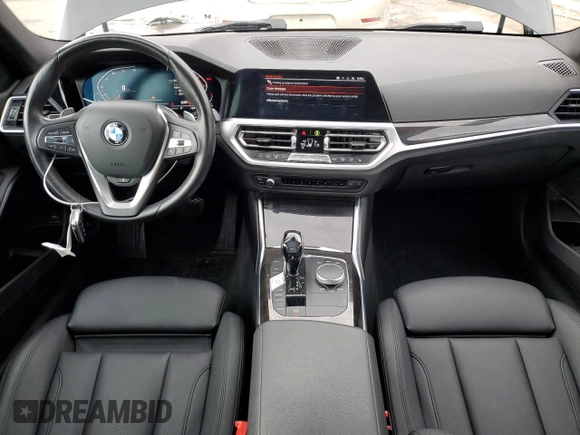 2019 BMW 3 Series 330i xDrive with VIN 3MW5R7J52K8A05284, listed as a Copart auction lot 82251444 with 29,379 mi miles and Salvage Title. Bid and sale history available at DreamBid. Image 8.