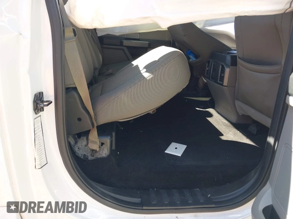 2015 Ford F-150 XLT with VIN 1FTEW1C81FKD70706, listed as a IAAI auction lot 41663865 with 108,124 mi miles and . Bid and sale history available at carsss.com. Image 8.