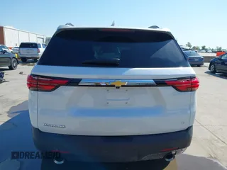 2023 Chevrolet Traverse LT Cloth z VIN 1GNERGKW7PJ323950, wystawiony jako IAAI lot #42019061 z przebiegiem 20 040 mil mil oraz . Historia ofert i sprzedaży dostępna na DreamBid. Obrazek 16.