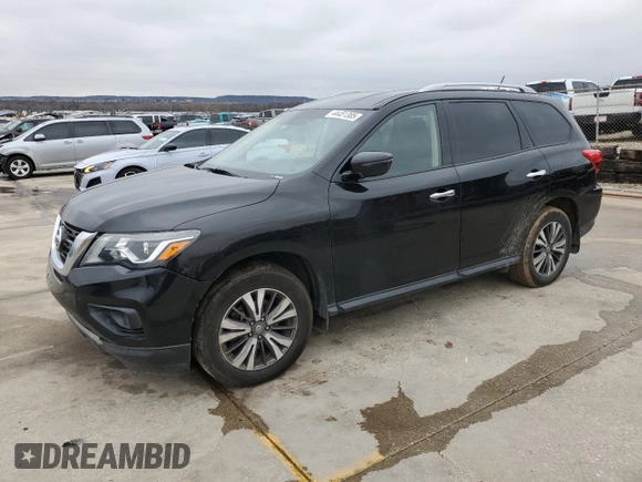 2018 Nissan Pathfinder S z VIN 5N1DR2MNXJC610928, wystawiony jako Copart lot #44451385 z przebiegiem 140 070 mil mil oraz Szkoda całkowita • Salvage title. Historia ofert i sprzedaży dostępna na DreamBid. Obrazek 1.