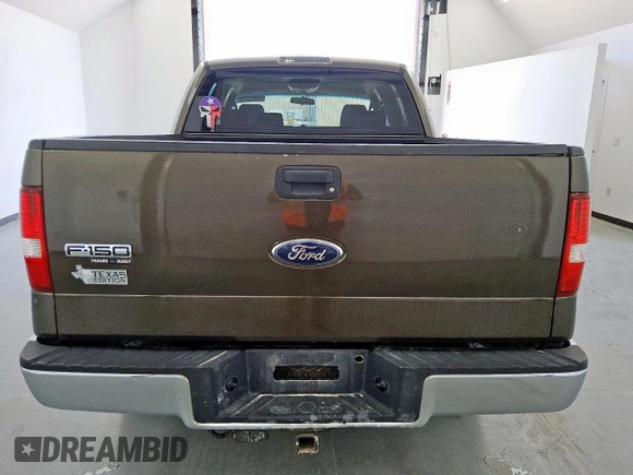 2008 Ford F-150 XL z VIN 1FTRW12W68FB29608, wystawiony jako Copart lot #57784585 z przebiegiem 344 250 mil mil oraz Czysty tytuł • Clean title. Historia ofert i sprzedaży dostępna na DreamBid. Obrazek 6.