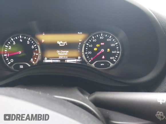 2022 Jeep Renegade Trailhawk with VIN ZACNJDC19NPN61911, listed as a IAAI auction lot 41181227 with 25,614 mi miles and . Bid and sale history available at DreamBid. Image 7.