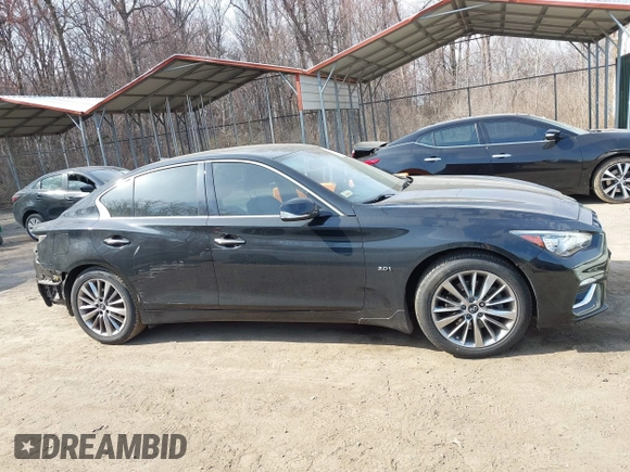 2018 Infiniti Q50 2.0t LUXE with VIN JN1CV7AR1JM280514, listed as a IAAI auction lot 41795656 with 82,496 mi miles. Bid and sale history available at carsss.com. Image 12.