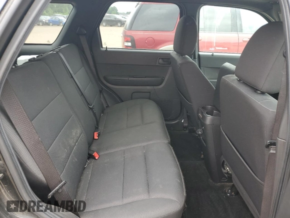 2012 Ford Escape XLT с VIN 1FMCU9DG6CKC42020, выставлен на аукционе Copart как лот 61827055 с пробегом 146 456 миль миль и Чистый • Clean title. История ставок и продаж доступна на DreamBid. Изображение 11.