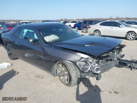 2019 Dodge Challenger SXT with VIN 2C3CDZAG3KH668752, listed as a IAAI auction lot 41748798 with 52,532 mi miles. Bid and sale history available at carsss.com. Image 1.