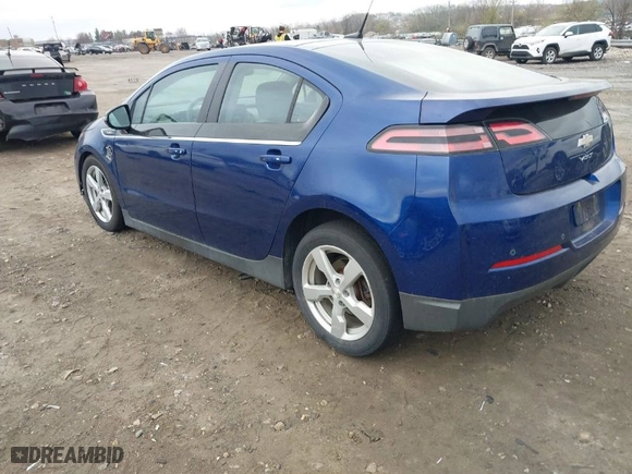 2013 Chevrolet Volt with VIN 1G1RA6E45DU128549, listed as a IAAI auction lot 41903293 with 125,635 mi miles. Bid and sale history available at carsss.com. Image 3.