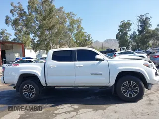 2020 Toyota Tacoma SR5 с VIN 3TMCZ5AN9LM341778, выставлен на аукционе IAAI как лот 42268274 с пробегом 64 767 миль миль и . История ставок и продаж доступна на DreamBid. Изображение 14.