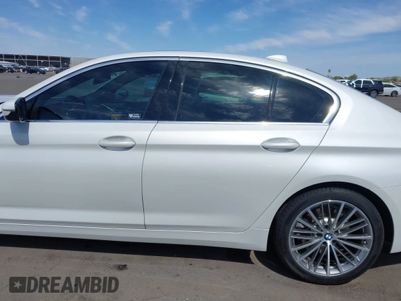 2020 BMW 5 Series 530i with VIN WBAJR3C04LCE17647, listed as a IAAI auction lot 42181535 with 42,265 mi miles and . Bid and sale history available at DreamBid. Image 14.