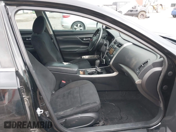 2015 Nissan Altima S with VIN 1N4AL3AP9FN896163, listed as a IAAI auction lot 41937835 with 160,093 mi miles and . Bid and sale history available at DreamBid. Image 5.