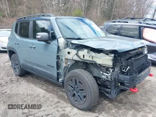 2017 Jeep Renegade Trailhawk z VIN ZACCJBCB5HPF24639, wystawiony jako IAAI lot #42041419 z przebiegiem 80 472 mil mil oraz . Historia ofert i sprzedaży dostępna na DreamBid. Obrazek 1.