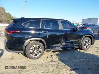2024 Toyota Highlander LE with VIN 5TDKDRAH6RS051518, listed as a IAAI auction lot 41393093 with 23,305 mi miles and . Bid and sale history available at DreamBid. Image 13.