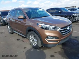 2017 Hyundai Tucson SE Plus with VIN KM8J33A46HU408274, listed as a IAAI auction lot 41454986 with 29,212 mi miles. Bid and sale history available at carsss.com. Image 1.
