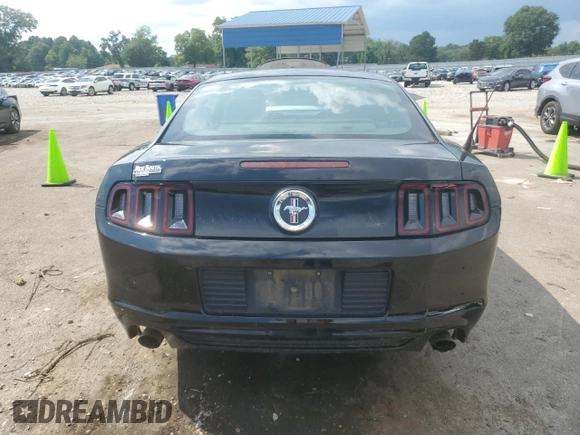 2014 Ford Mustang V6 with VIN 1ZVBP8AM4E5203128, listed as a Copart auction lot 62269305 with 91,749 mi miles and Clean title. Bid and sale history available at DreamBid. Image 6.