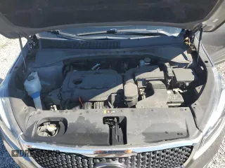 2018 Kia Sorento L with VIN 5XYPG4A30JG424560, listed as a Copart auction lot 48586195 with Not Provided miles and Salvage Title. Bid and sale history available at carsss.com. Image 11.
