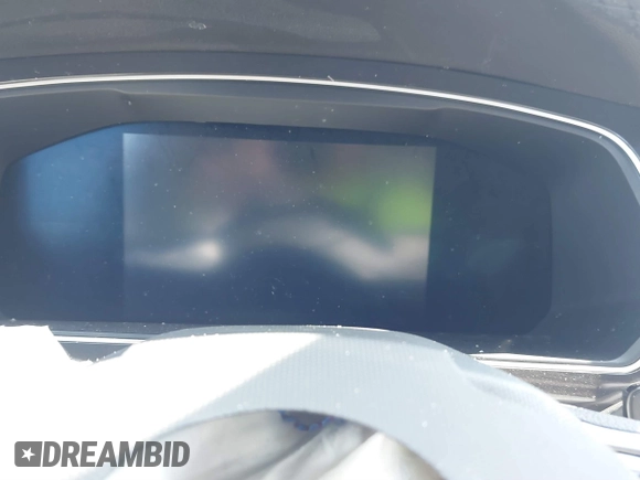 2022 Volkswagen Tiguan SE R-Line Black with VIN 3VVCB7AX9NM009779, listed as a IAAI auction lot 41696952 with Not provided miles and . Bid and sale history available at DreamBid. Image 15.