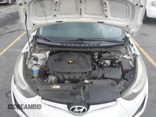 2016 Hyundai Elantra SE z VIN 5NPDH4AE0GH688736, wystawiony jako IAAI lot #42390551 z przebiegiem 225 366 mil mil oraz . Historia ofert i sprzedaży dostępna na DreamBid. Obrazek 10.