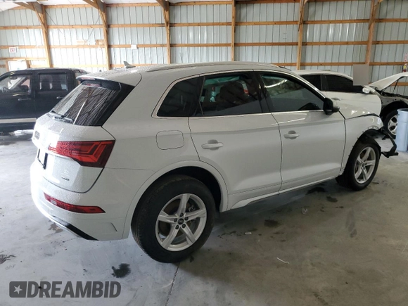 2025 Audi Q5 Premium with VIN WA1ABAFY5S2043719, listed as a Copart auction lot 57621145 with Not provided miles and Salvage title. Bid and sale history available at DreamBid. Image 3.