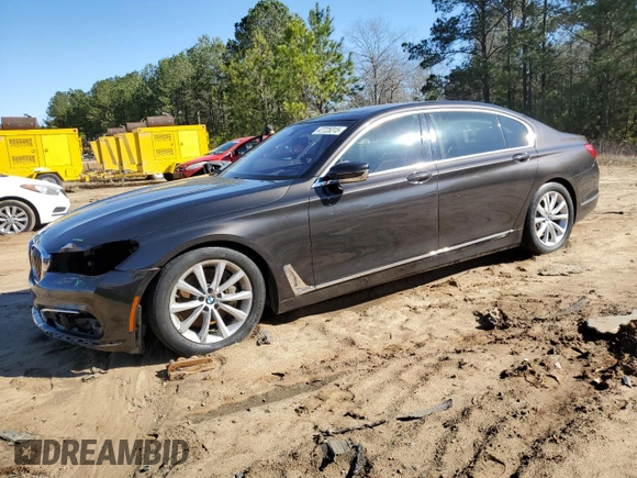 2016 BMW 7 Series 740i with VIN WBA7E2C53GG504463, listed as a Copart auction lot 47725315 with 136,617 mi miles and Salvage Title. Bid and sale history available at carsss.com. Image 1.