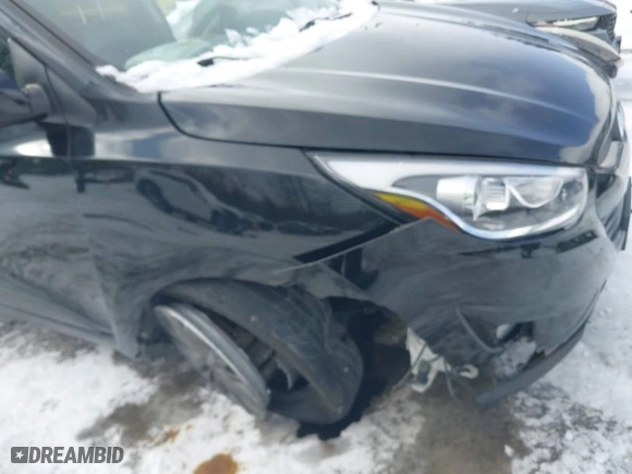 2015 Hyundai Tucson SE with VIN KM8JU3AG2FU103035, listed as a IAAI auction lot 41592256 with 105,792 mi miles. Bid and sale history available at carsss.com. Image 6.