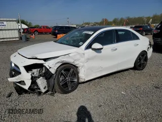 2021 Mercedes-Benz A 220 z VIN W1K3G4FB0MJ292358, wystawiony jako Copart lot #54404075 z przebiegiem 41 113 mil mil oraz Szkoda całkowita • Salvage title. Historia ofert i sprzedaży dostępna na DreamBid. Obrazek 1.