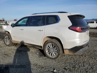 2024 GMC Acadia AWD Denali z VIN 1GKENRKS0RJ153029, wystawiony jako Copart lot #89339595 z przebiegiem 5 266 mil mil oraz Szkoda całkowita • Salvage title. Historia ofert i sprzedaży dostępna na DreamBid. Obrazek 2.