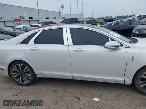 2018 Lincoln MKZ Reserve с VIN 3LN6L5E98JR602227, выставлен на аукционе IAAI как лот 41890600 с пробегом 120 331 миль миль и . История ставок и продаж доступна на DreamBid. Изображение 14.