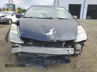 2005 Toyota Prius with VIN JTDKB20U353118938, listed as a Copart auction lot 68510644 with 0 mi miles and Salvage Title. Bid and sale history available at carsss.com. Image 5.