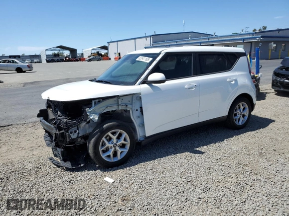 2023 Kia Soul LX with VIN KNDJ23AU5P7861158, listed as a Copart auction lot 52641165 with 26,273 mi miles and Salvage Title. Bid and sale history available at DreamBid. Image 1.