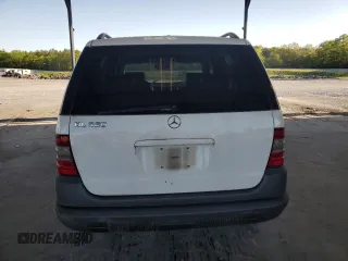 1998 Mercedes-Benz M-Class with VIN 4JGAB54E2WA037776, listed as a Copart auction lot 50512264 with 218,376 mi miles and Clean Title. Bid and sale history available at carsss.com. Image 6.